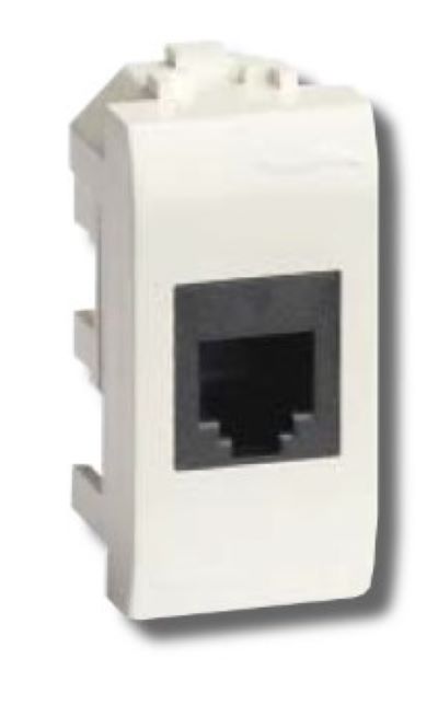 Розетка RJ-45 Brava 1 модуль белая (76654B)